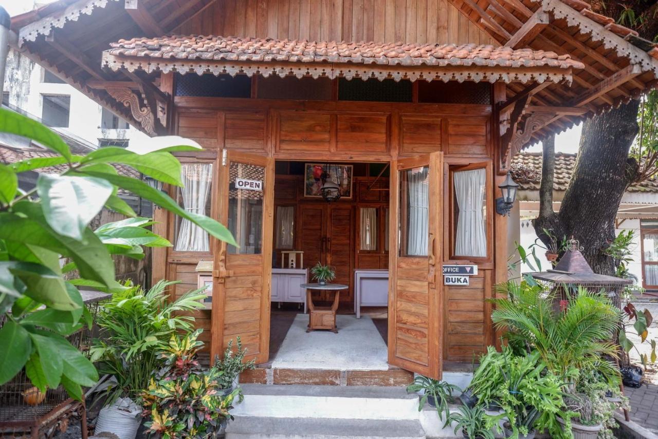 Готель Reddoorz Syariah Near Plengkung Gading 2 Джок'якарта Екстер'єр фото